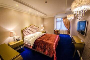 Люкс в Гостинице Royal Hotel